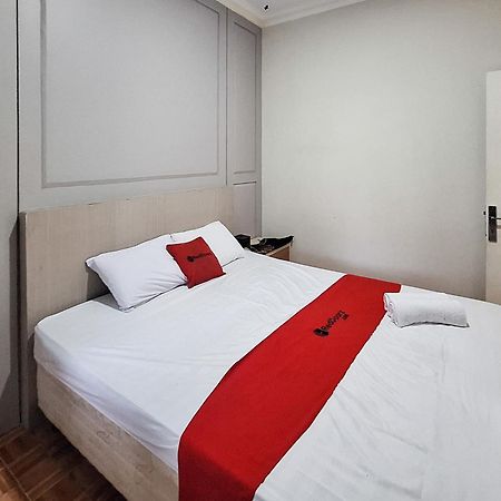 Reddoorz Resort At Tridaya Cisarua Puncak Ngoại thất bức ảnh